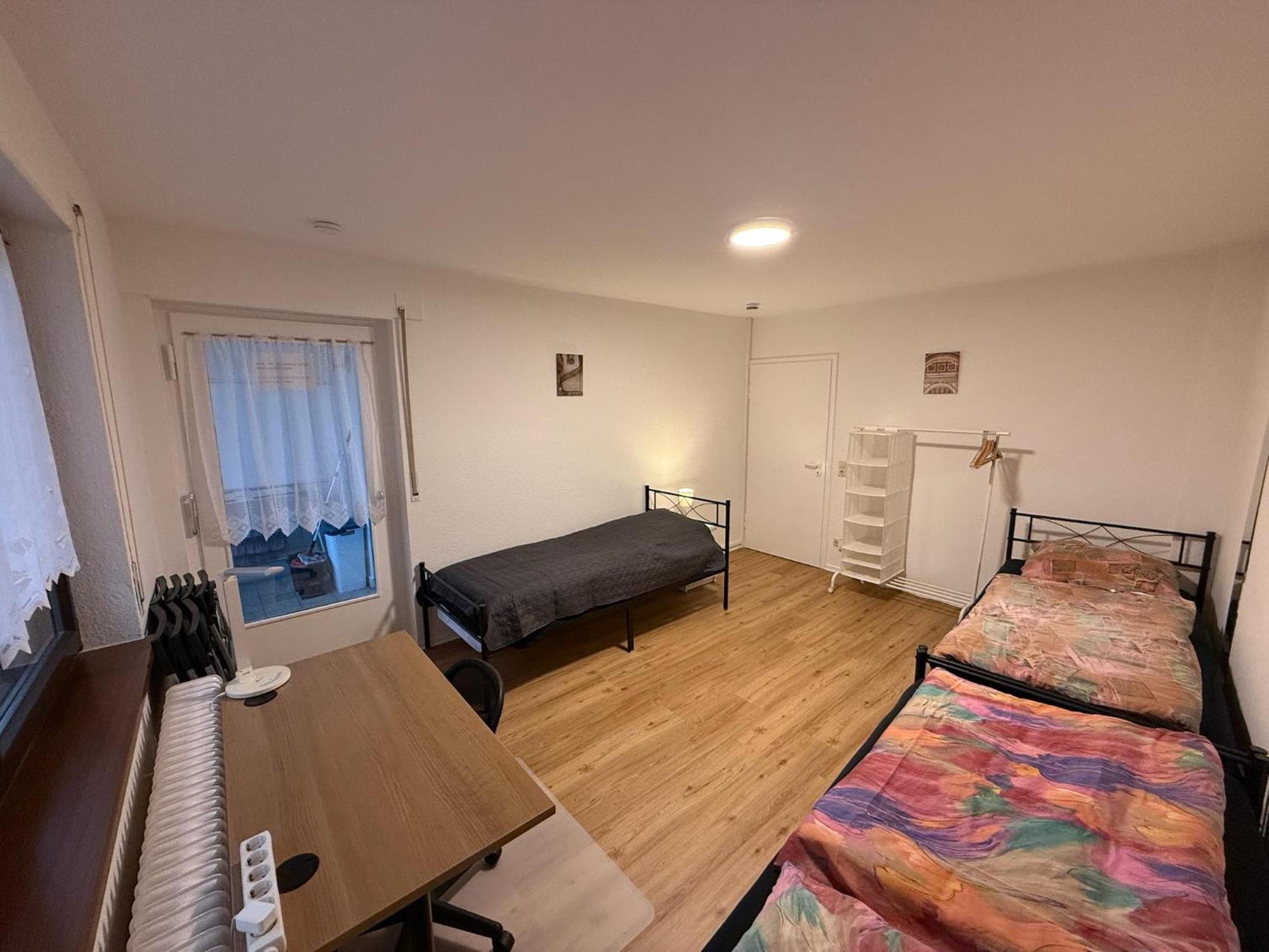 Big, Cosy And Central Apartment Karlsruhe Exterior foto